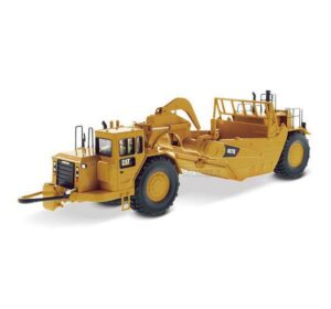1:50 Scale Caterpillar 657G Elevating Wheeled Scraper