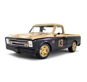 1:18 Scale 1967 Chev C10 Pick Up - Smokey Unick Shop Truck