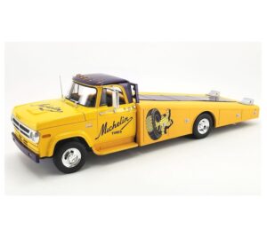 1:18 Scale Dodge D-300 Ramp Truck - Michelin