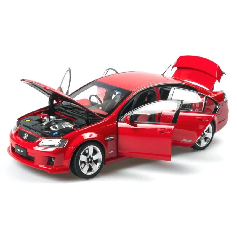 1:18 Scale Holden VE SS-V Commodore Sedan - Hot Red - Image 3