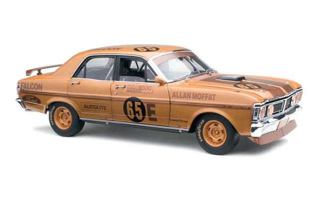 Classic Carlectables 1:18 Ford XY Falcon GT-HO Phase III - 1971 Bathurst Winner