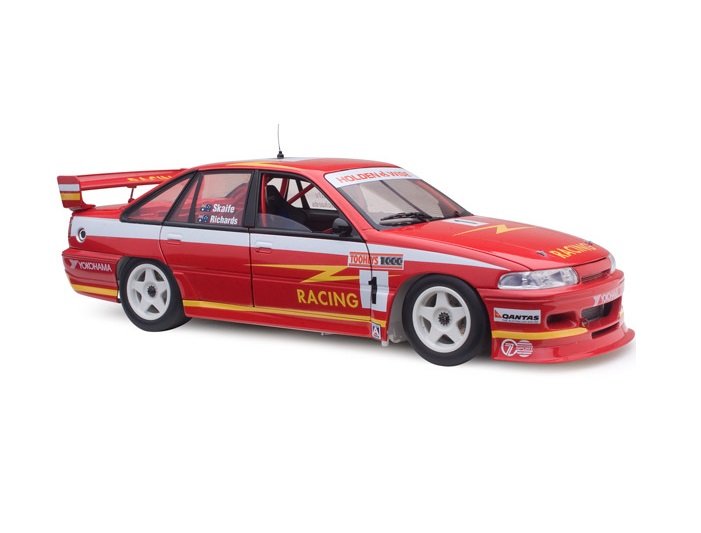 Classic Carlectables 1:18 Holden VP Commodore 1993 Bathurst 1000 2nd Place