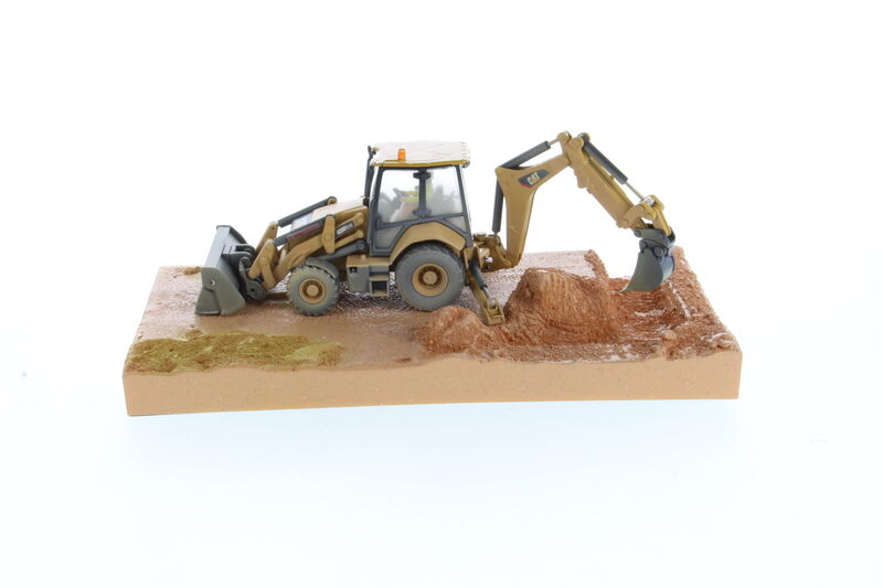 Diecast Masters 1:50 Caterpillar 420F2 IT Backhoe Loader - Weathered
