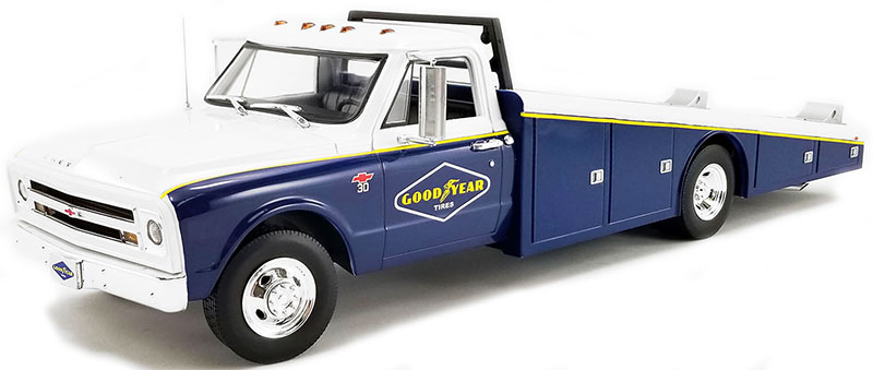 Acme 1:18 Tow Truck Ford F-350 - Good Year