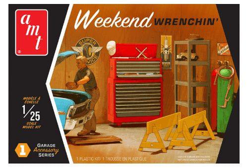 AMT 1:25 Scale Weekend Wrenchin Garage Accessories Kit #1