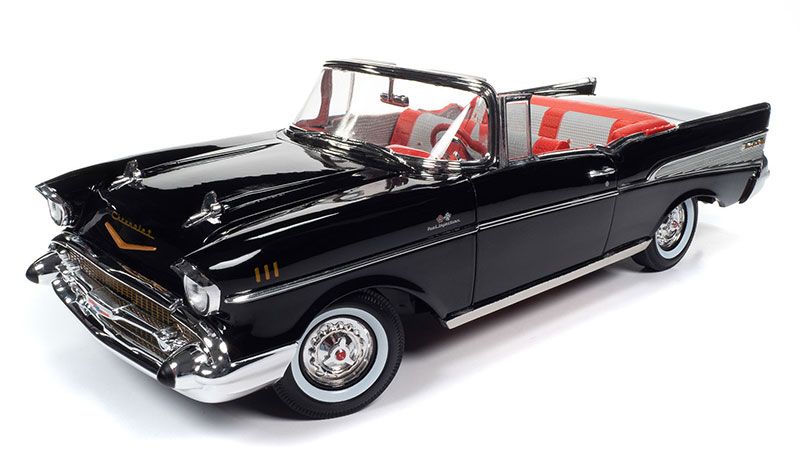 Auto World 1:18 James Bond 1957 Chevrolet Bel Air Convertible in Onyx Black - Dr. No (1962)