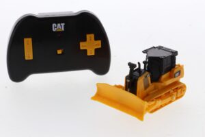 1:64 Scale Caterpillar D7E Dozer - Remote Controlled