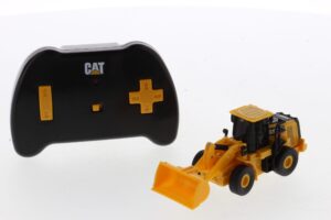 1:64 Scale Caterpillar 950M Wheel Loader - Remote Controlled