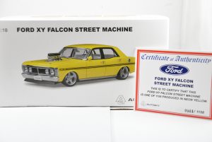 1:18 Scale Ford XY Falcon Street Machine - #01/1158