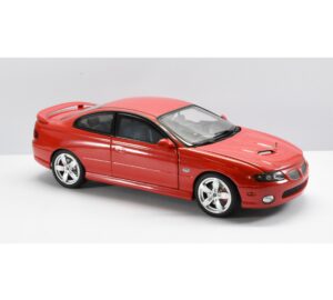 1:18 Scale 2005 Pontiac GTO 6.0lt - Red