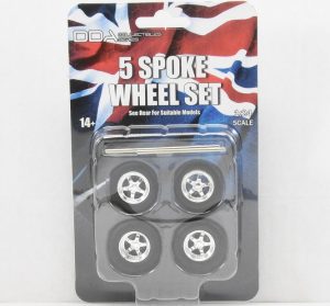 1:24 Scale Wheel and Tyre Set - 5 Spoke Chrome