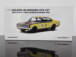 Autoart 1:18 Scale Holden HK GTS Monaro 327 - 1968 Bathurst 2nd Place Palmer/West 86862