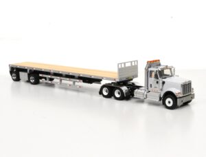 1:50 Scale International HX520 SF Truck with Flatbed Trailer