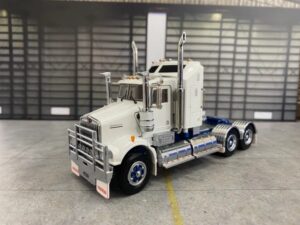 iconic replicas 1:50 Scale Kenworth W900 SAR Lowline Sleeper Truck White with Spiders