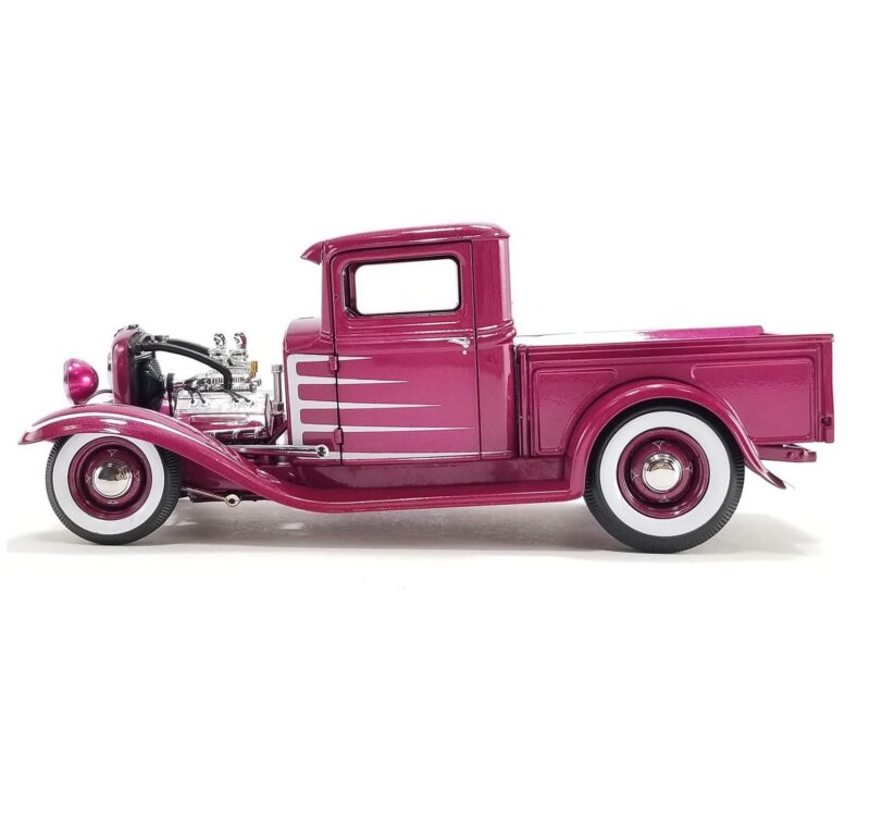 1:18 Scale 1932 Ford Hot Rod Pick Up No.7 - Cotton Candy