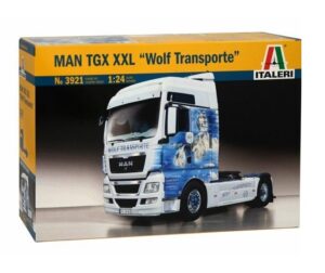 1:24 Scale MAN TGX XXL "Wolf Transporte" Truck Plastic Model Kit