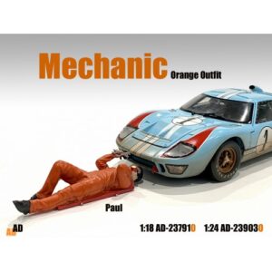 1:24 Scale Mechanic Series Figurine - Paul in Orange