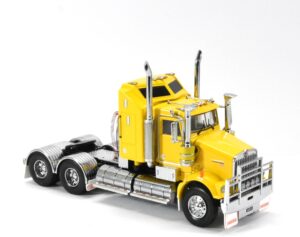 1:50 Scale Kenworth W900 SAR Truck - Yellow