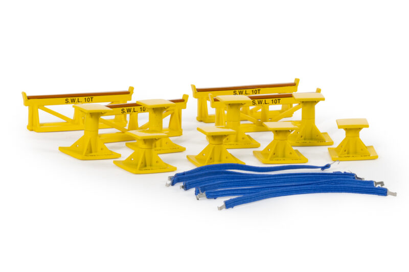 1:50 Scale Machinery Stands and Straps - Borger Cranes - Image 2