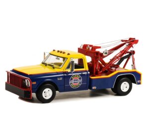 1:18 Scale 1969 Chevrolet C-30 Dually Wrecker - Super Chevrolet Service