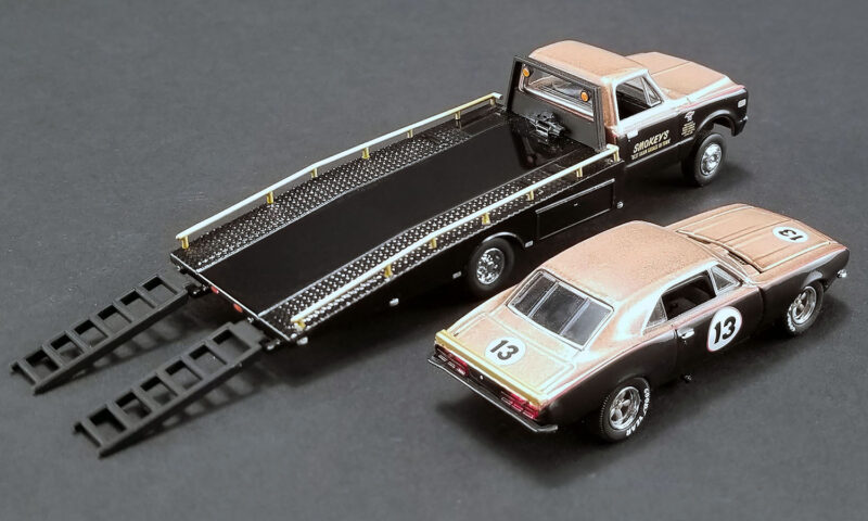 1:64 Scale Chevrolet C-30 Ramp Truck with 1967 Trans Am Camaro #13 Smokey Yunick - Image 2