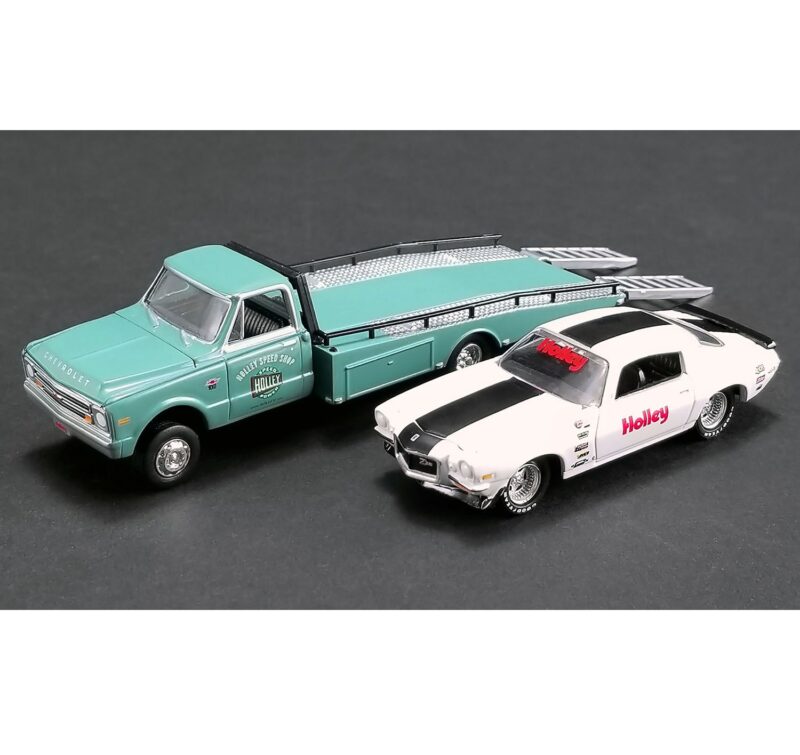 1:64 Scale Chevrolet C-30 Ramp Truck with 1971 Chevrolet Camaro Z/28 - Holley Performance - Image 2