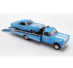 1:64 Scale Chevrolet C-30 Ramp Truck with 1967 Trans Am Camaro - #56 Dana