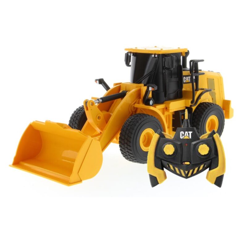 1:35 Scale Caterpillar 950M Wheel Loader - Remote Controlled