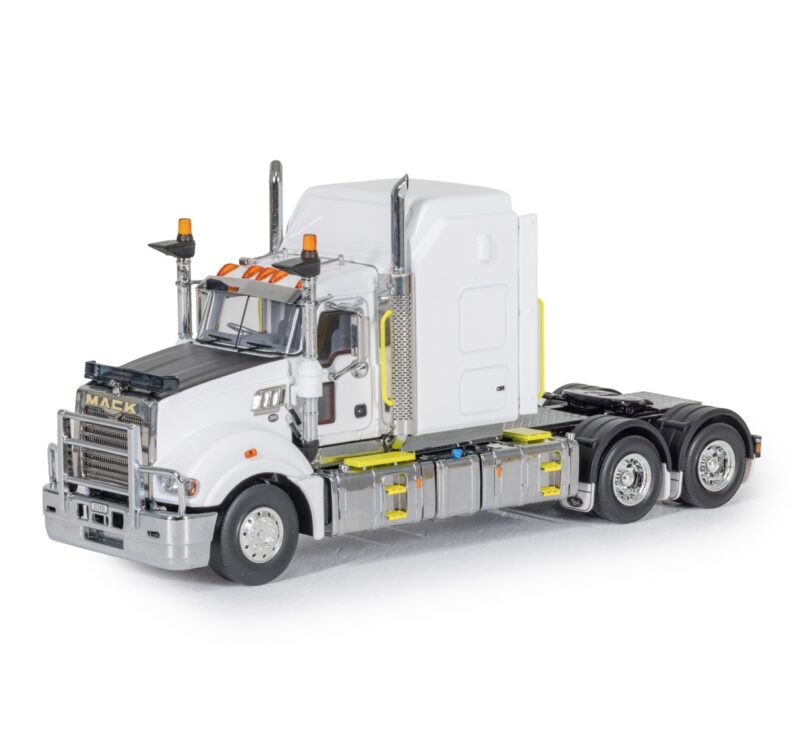 1:50 Scale Mack Super-Liner Truck - Australian Army