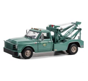 1:18 Scale 1969 Chevrolet C-30 Dually Wrecker - Holley Speed Shop