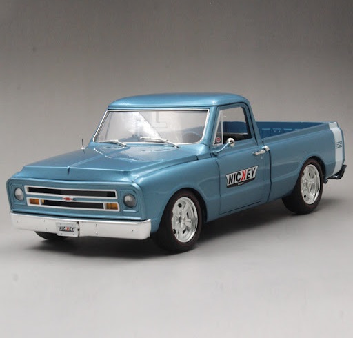 1:18 Scale 1967 Chevrolet C10 Pick Up - Nickey Custom Truck