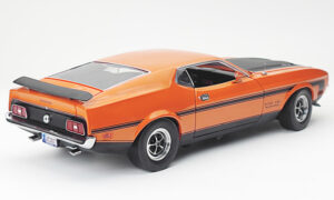 1:18 Scale 1971 Ford Mustang Boss 351 Calypso Coral Orange
