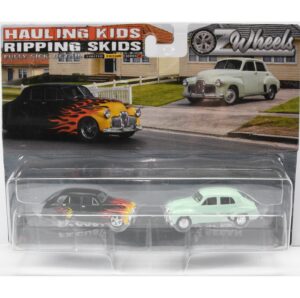 1:64 Scale Holden FX Sedan - Twin Set