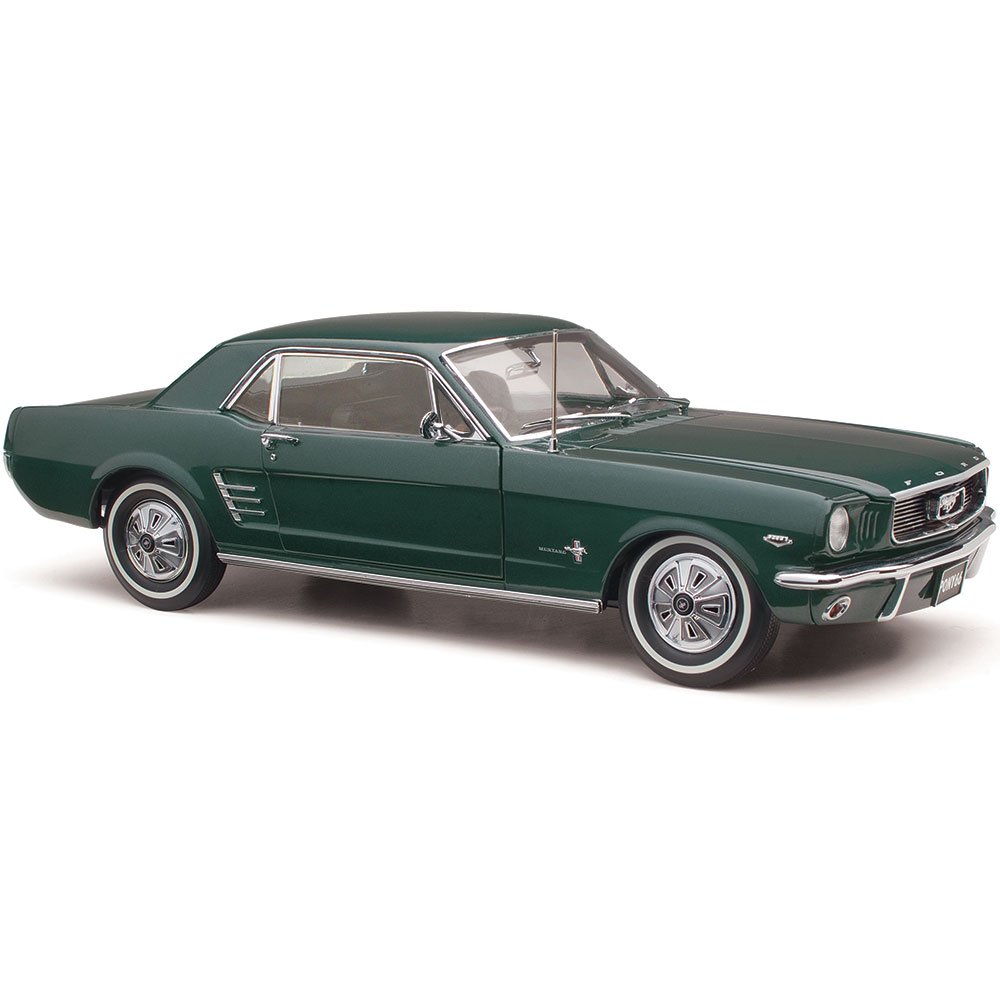 1:18 Scale Ford 1966 Pony Mustang - Ivy Green