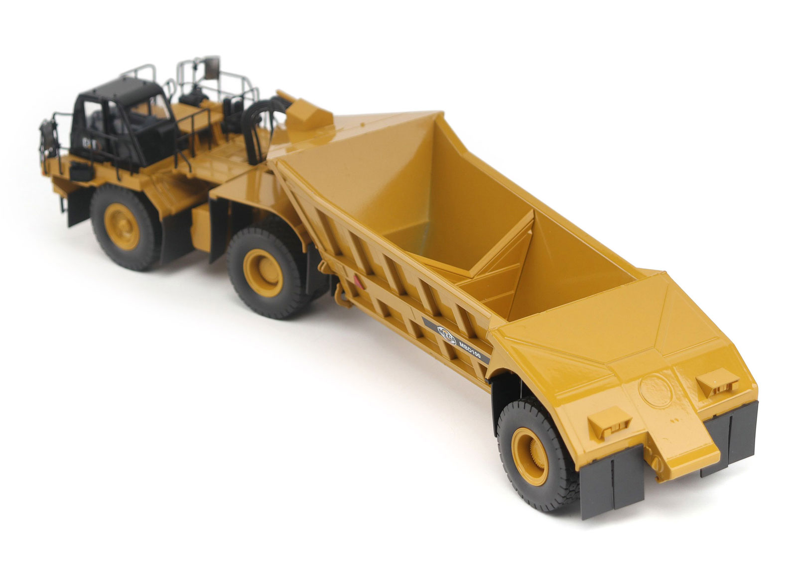 1:50 Scale Caterpillar 775 Off-Highway Truck with Mega Bottom Dump - Image 3