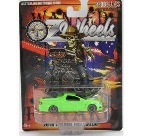 1:64 Scale Holden VF HSV Maloo Ute Blown - Lime Green