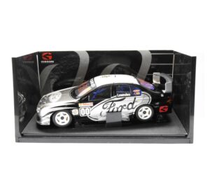 1:18 Scale Ford AU Falcon XR8 Sedan - #00 Craig Lowndes