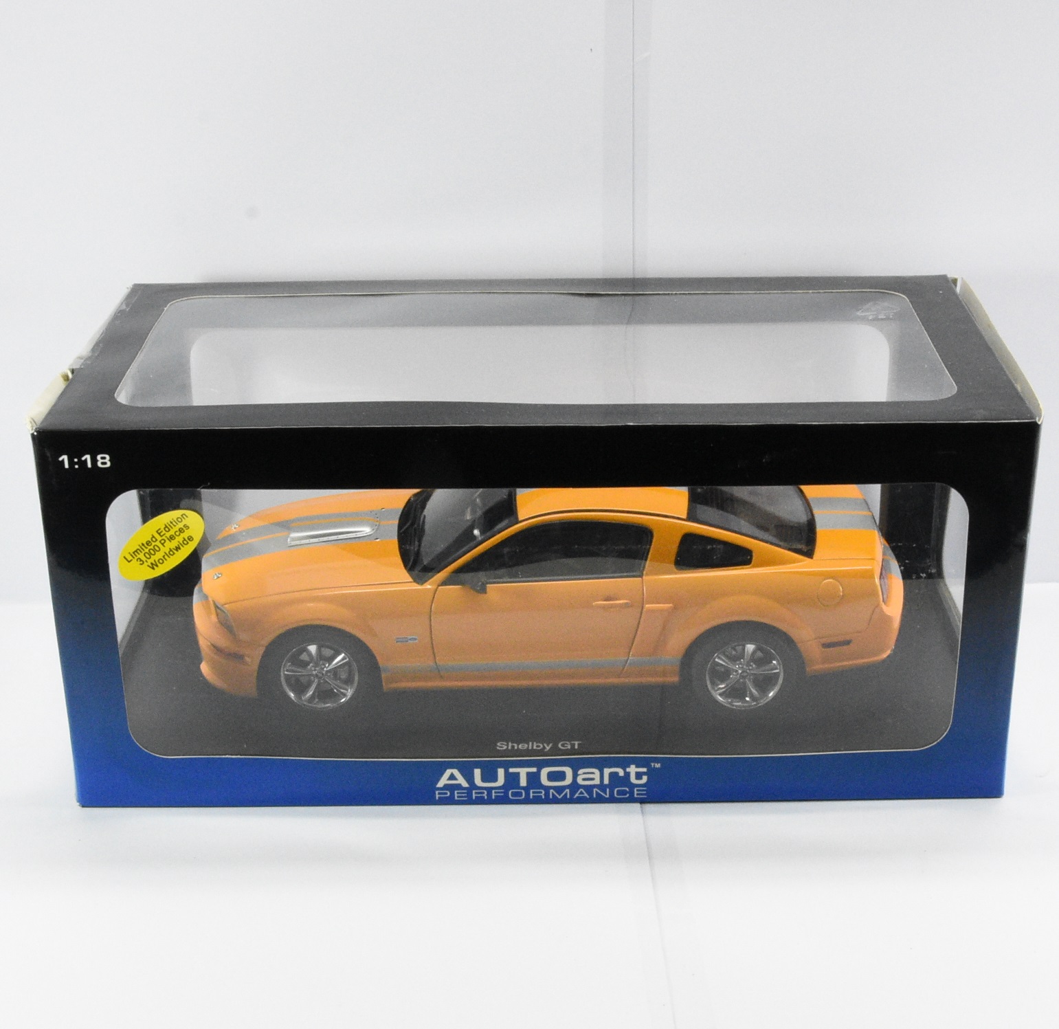 1:18 Scale 2007 Ford Shelby GT - Orange with Silver Stripes - Image 2