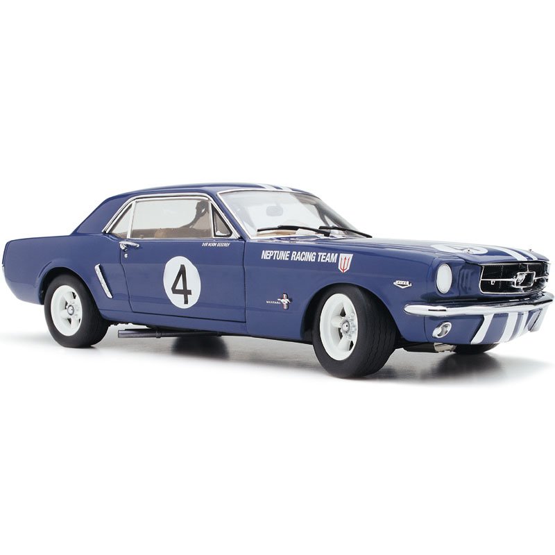 1:18 Scale Ford Mustang - 1965 ATCC - #4 Norm Beechey