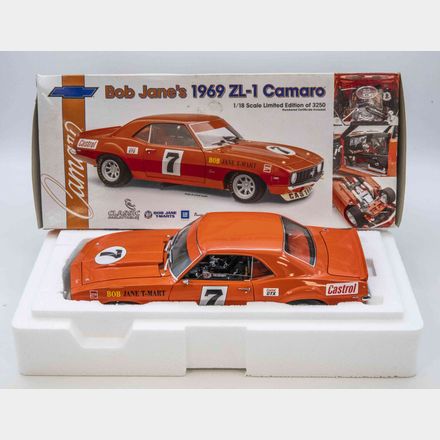 1:18 Scale Chevrolet Camaro ZL-1 #7 Bob Jane - 1969