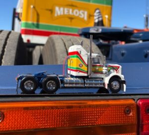 1:50 Scale Kenworth W900LE Truck - Klos Bros 'Melosi' Gold Nugget