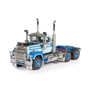1:50 Scale Mack Super-Liner Day Cab Truck - Light Blue